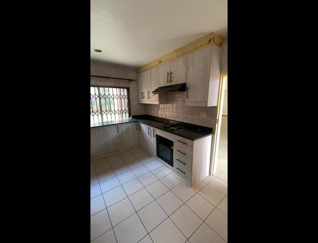 4 BEDROOM APARTMENT FOR SALE IN BRUMA